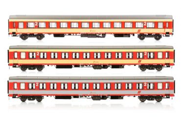 3 x 2. Klasse Wagen UIC-X,  UIC-X Vorserie (1. Serie) und UIC-X Vorserie (2. Serie) Ep V